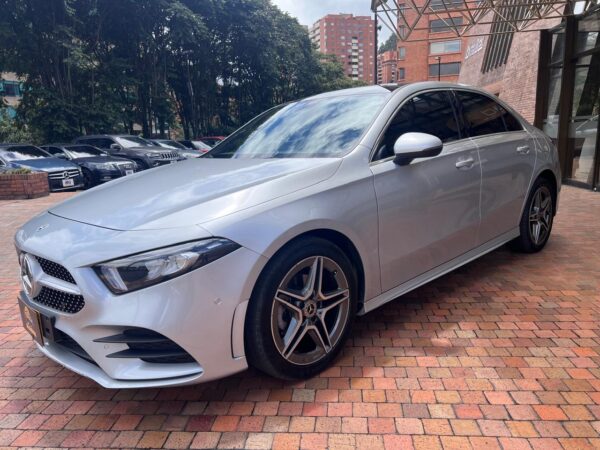 MERCEDES BENZ A180 - Imagen 3