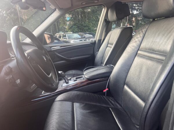 BMW X5 XDRIVE 4.8 i - Imagen 20