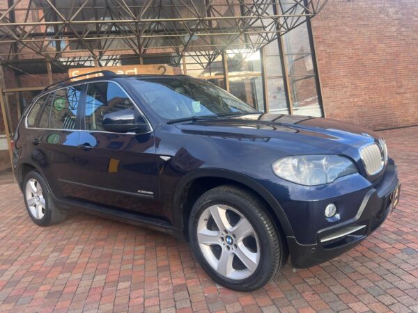 BMW X5 XDRIVE 4.8 i - Imagen 4