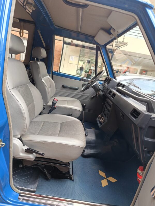 MITSUBISHI MONTERO MECÁNICO 4X4 - Imagen 14