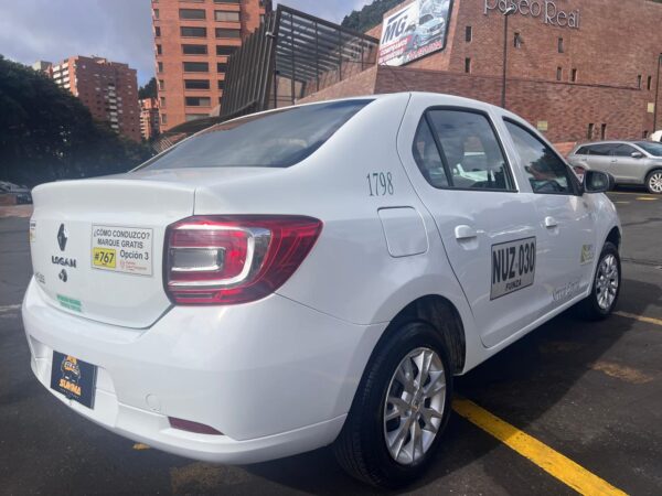 RENAULT LOGAN SERVICIO PUBLICO - Imagen 15