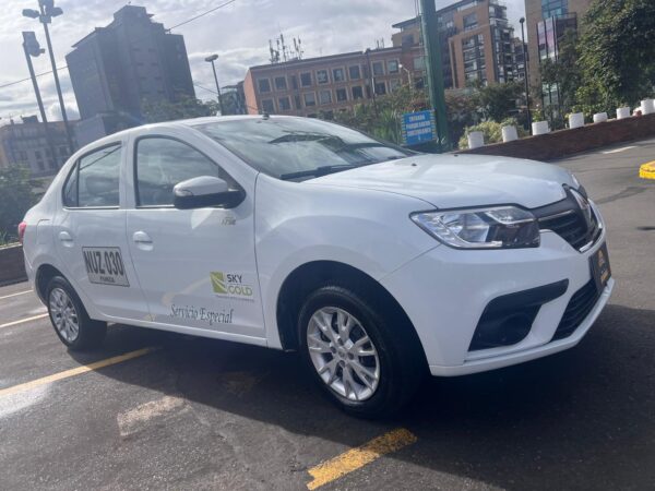 RENAULT LOGAN SERVICIO PUBLICO - Imagen 7