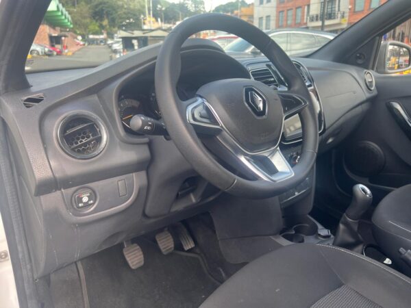RENAULT LOGAN SERVICIO PUBLICO - Imagen 23